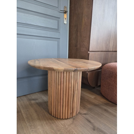 Table de salon en acacia avec pied... Table de salon en acacia avec pied...