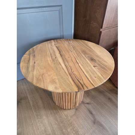 Table de salon en acacia avec pied... Table de salon en acacia avec pied...