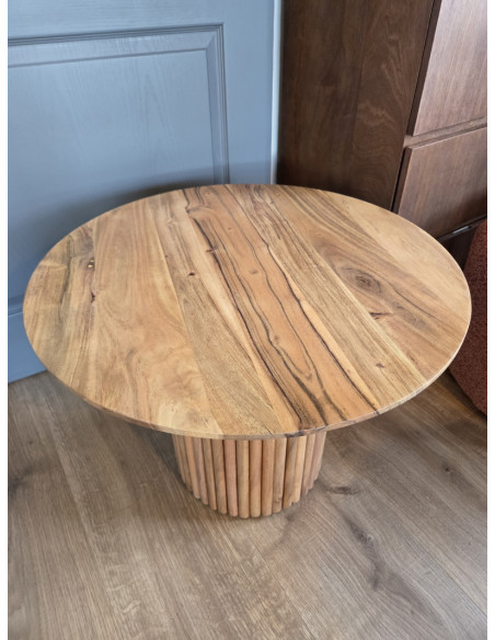 Table de salon en acacia avec pied central Congo