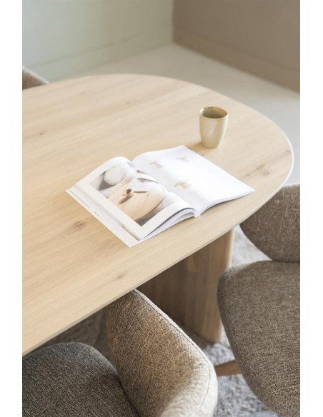 Table de repas ovale en chêne