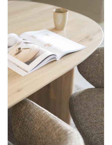 Table de repas ovale en chêne