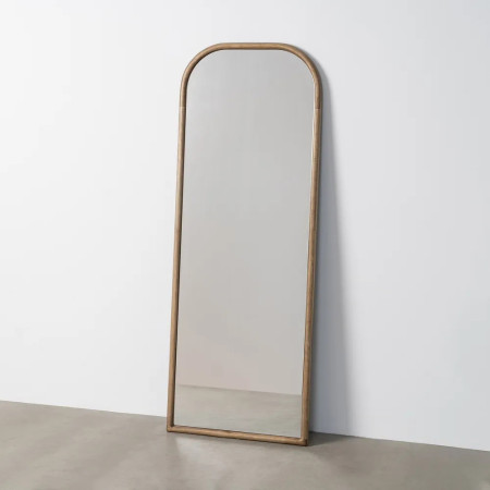 Miroir en bois clair aux bords arrondis Miroir en bois clair aux bords arrondis