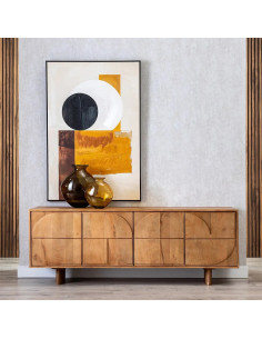 Meuble bas aux portes...