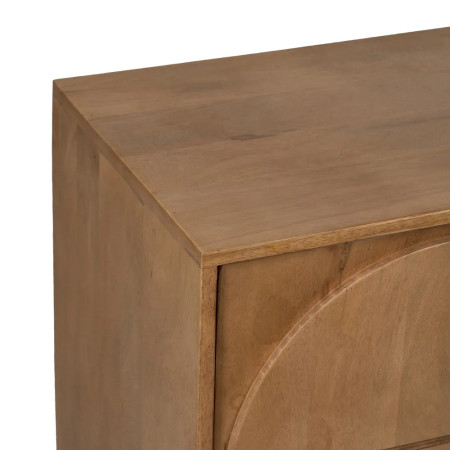 Meuble bas aux portes sculptées bois...