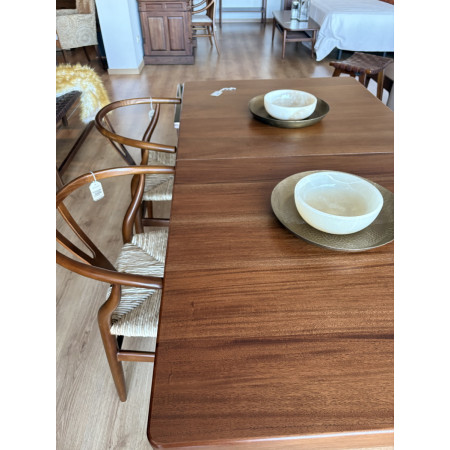 Table de repas rectangulaire... Table de repas rectangulaire...