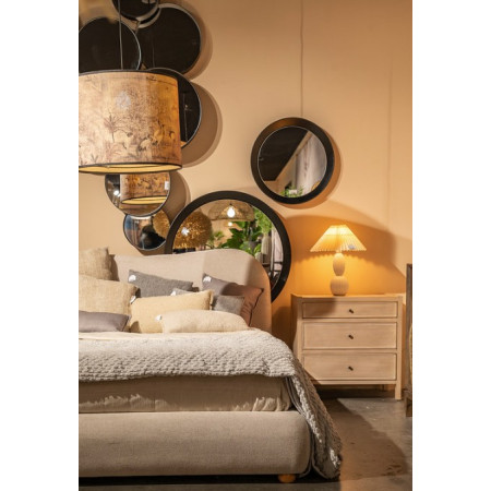 Lit design matelassé en tissu beige