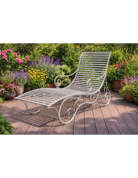Chaise longue de jardin en métal gris