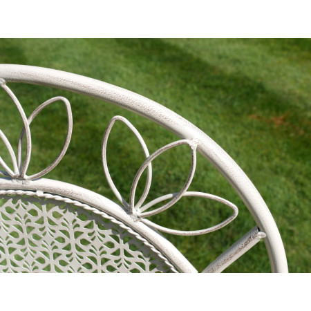 Set de jardin avec deux chaises...