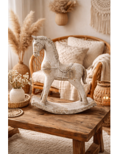 Cheval à bascule artistique...