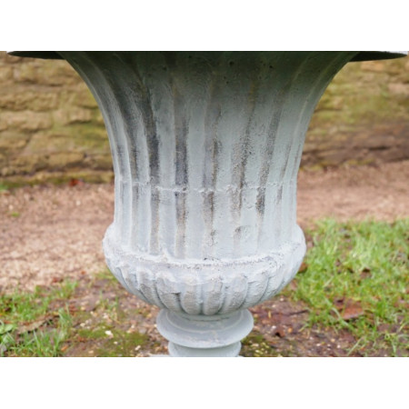 Vase Médicis Blanc en Fonte –... Vase Médicis Blanc en Fonte –...