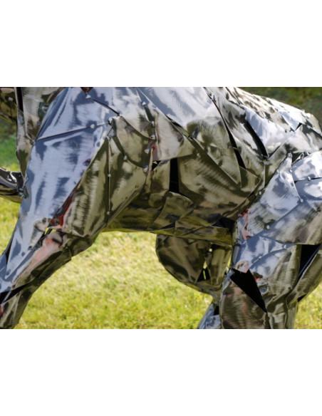 Cheval Cabré Décoratif en Métal – Sculpture de Jardin au Design Contemporain