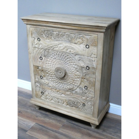 Commode Sculptée en Bois de Manguier