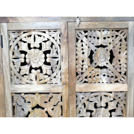 Armoire Sculptée Ajourée en Bois de...