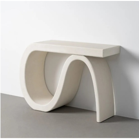 Console design blanche aux formes...