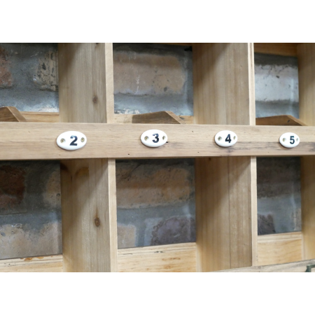 Casier mural en bois 8 compartiments...