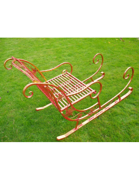 Traîneau géant du Père Noël en métal rouge et doré – 160 cm