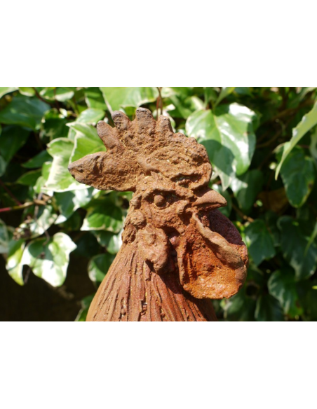 Grand coq décoratif en fonte effet rouillé – 54 cm
