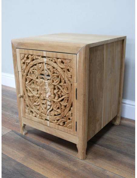 Table de chevet en teck sculpté avec tiroir – Ouverture à droite – 55 cm