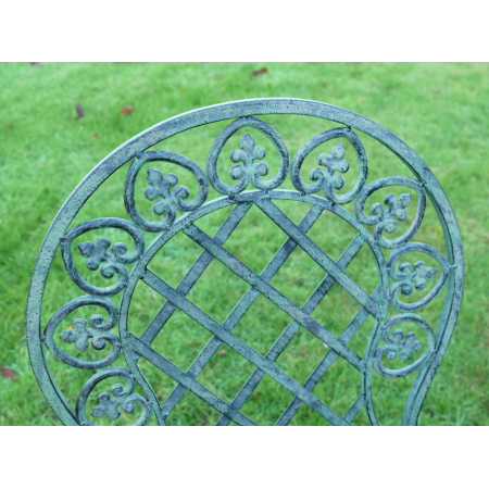 Ensemble table et 2 chaises de jardin...