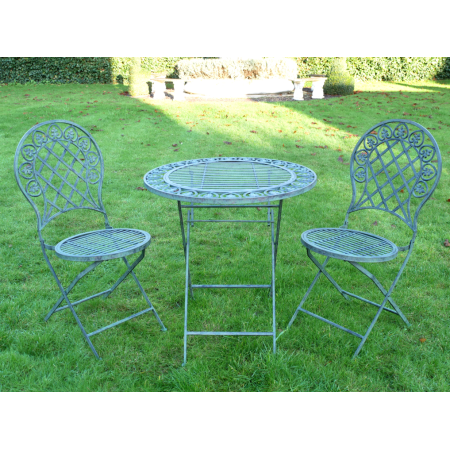 Ensemble table et 2 chaises de jardin...