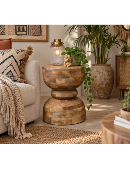 Table d'appoint en manguier au pied sculptural – 51 cm