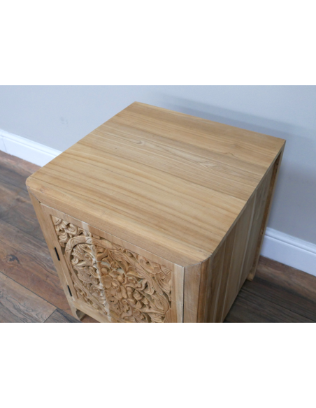 Table de chevet en teck sculpté avec tiroir – Ouverture à gauche – 55 cm