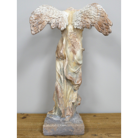 Statue femme ailée effet vieilli –...