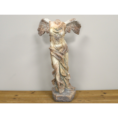 Statue femme ailée effet vieilli –...