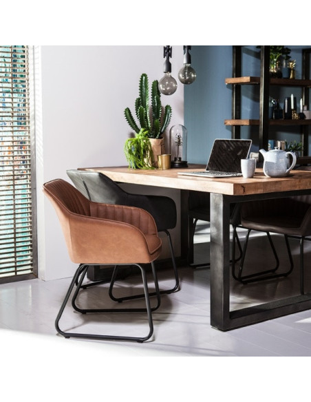 Table à manger en métal et bois massif design Mango 240 cm