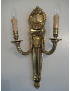 Applique en bronze électrifiée