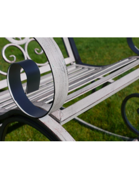 Rocking chair de jardin en métal patiné gris vieilli