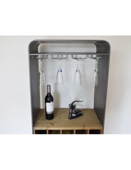 Bar cave à vin au style Industriel