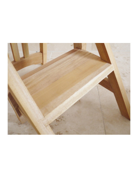 Chaise escabeau en bois massif naturel