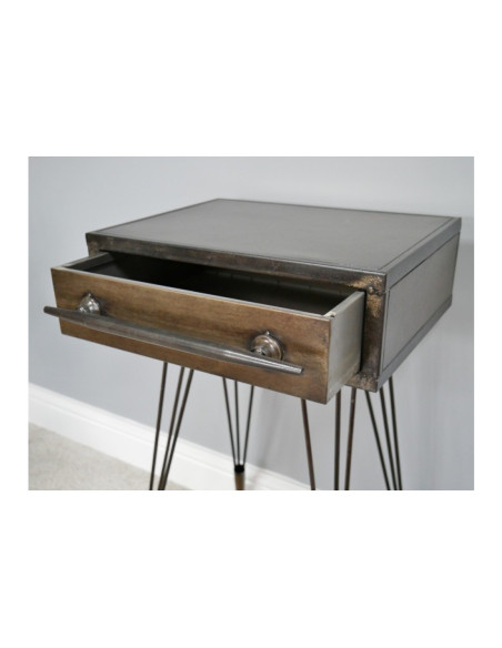Table de chevet industrielle en métal brossé