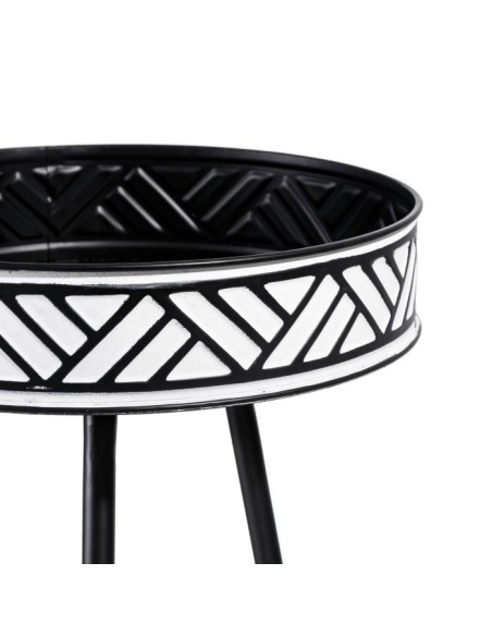 Guéridon tripode en métal noir